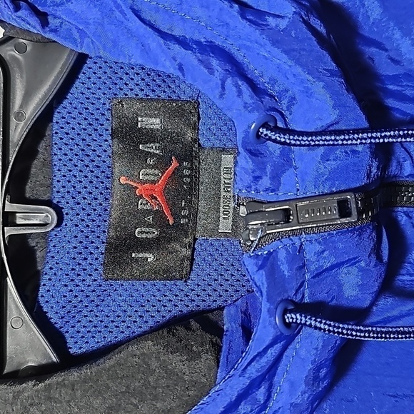 Jordan Windbreaker Jacket‎ Size Small NWT - Picture 5 of 11